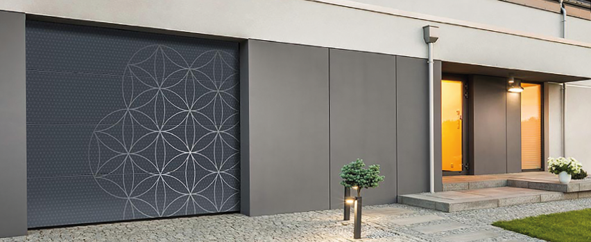 Garagentor-mit-Aufrduck-von-Mewald-Tore-und-Service-2